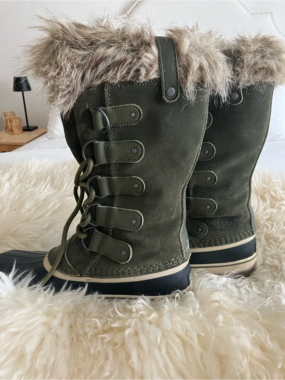 Women’s Olive Green Faux Fur Winter Snow Boots